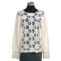 Hand crochet on front and cuff round neck long sleeves pullover